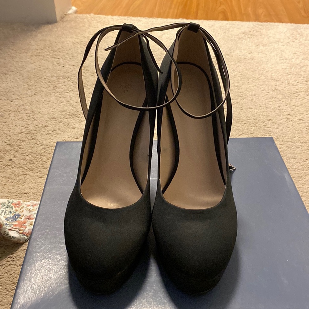 Black platform heels.